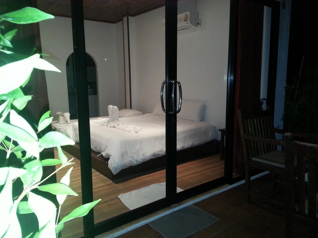 Coral Garden Resort Ко Крадан Екстериор снимка